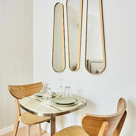 Daire Center Of By Prestige