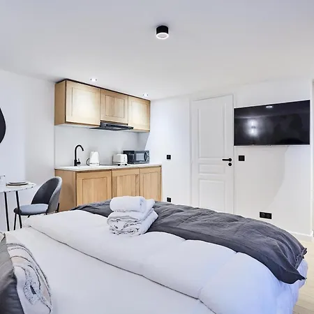 Center Of By Prestige Apartment Paris