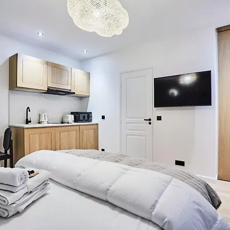Center Of By Prestige Apartment